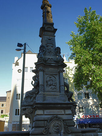 Jan von Werth-Denkmal Fotos