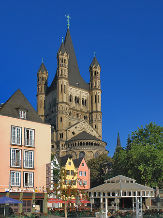 Foto Groß St Martin hinter Fischmarkt