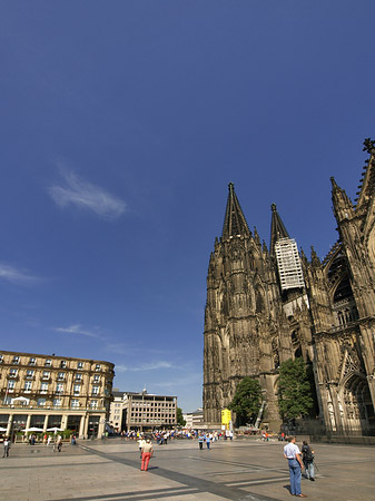 Foto Kölner Dom mit Domhotel - Köln