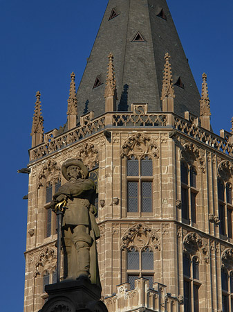 Fotos Platzjabeck vor dem Rathausturm