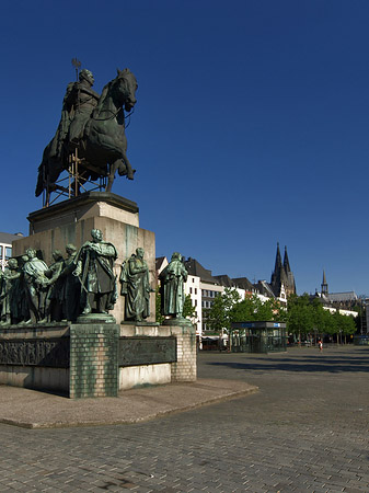 Foto Reiterstandbild - Köln