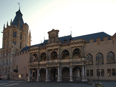 Rathausturm am Alten Rathaus Fotos