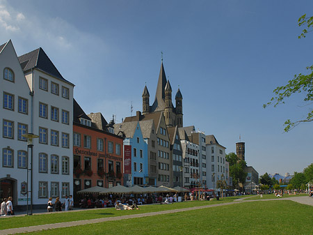 Groß St Martin hinter Fischmarkt Foto 