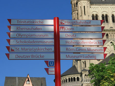 Schild vor Groß St.Martin