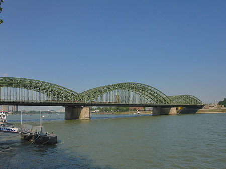 Hohenzollernbrücke Foto 