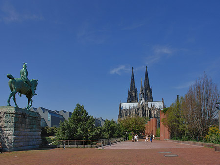 Foto Weg zum Kölner Dom - Köln