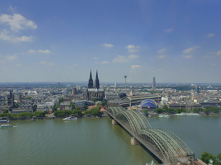 Hohenzollernbrücke und Kölner Dom Fotos