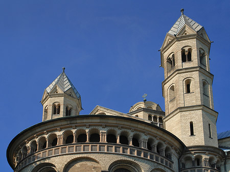 Foto Kirchturmspitze der St Aposteln - Köln