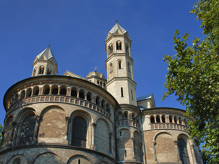 Fotos Seitentürme und Westturm der St Aposteln