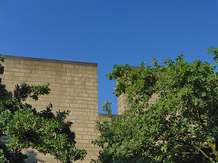 Foto Stadtmauer am Sachsenring - Köln